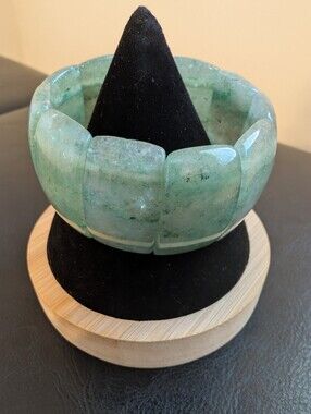 Green  Chunky Stretch Bracelet- Statement Jewelry